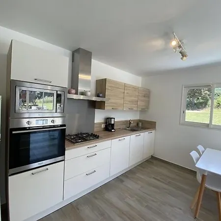 Piazzola Villa Petreto-Bicchisano