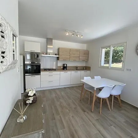 Piazzola Villa Petreto-Bicchisano