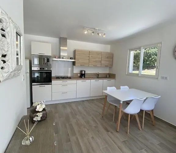 Piazzola Villa Petreto-Bicchisano