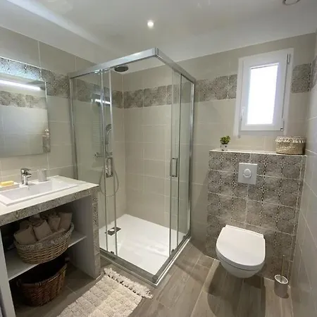 Piazzola Villa Petreto-Bicchisano